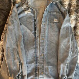 C + D + M Collection Light-Wash Distressed Denim Snap Jacket – Size L
